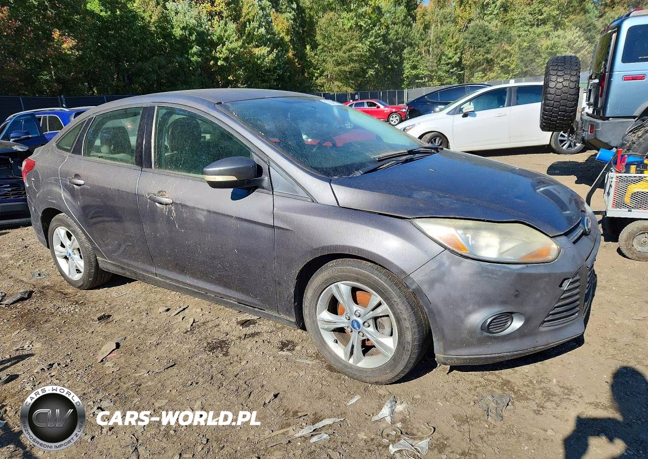 2013 Ford Focus Se VIN:1FADP3F25DL270200 - 4