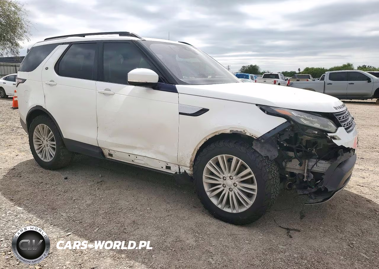 2017 Land Rover Discovery Hse VIN:SALRRBBV3HA005967 - 4