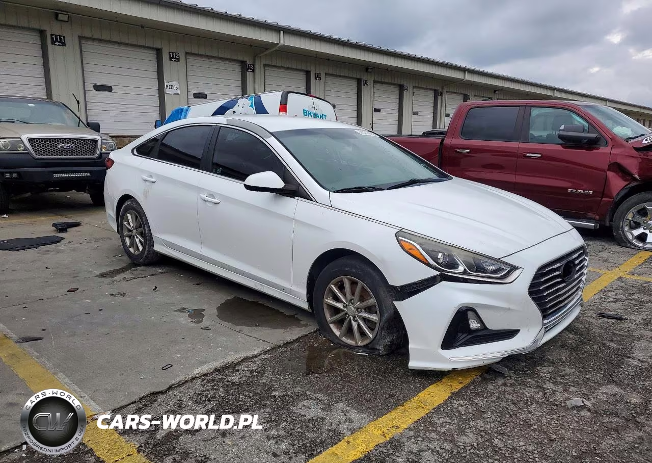 2018 Hyundai Sonata Se VIN:5NPE24AF5JH642809 - 4