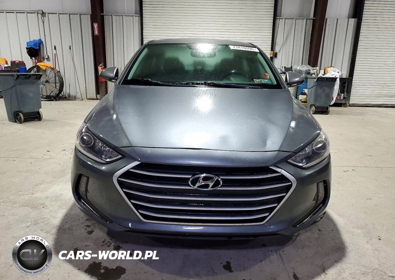 2018 Hyundai Elantra Value Edition VIN:5NPD84LF6JH273515 - 5