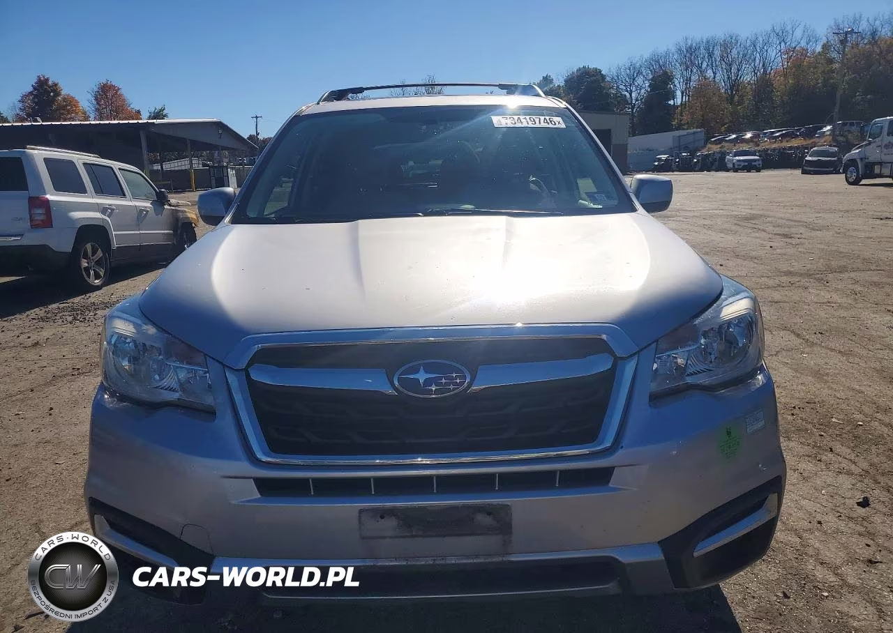 2018 Subaru Forester 2.5I Premium VIN:JF2SJAEC8JH409348 - 5