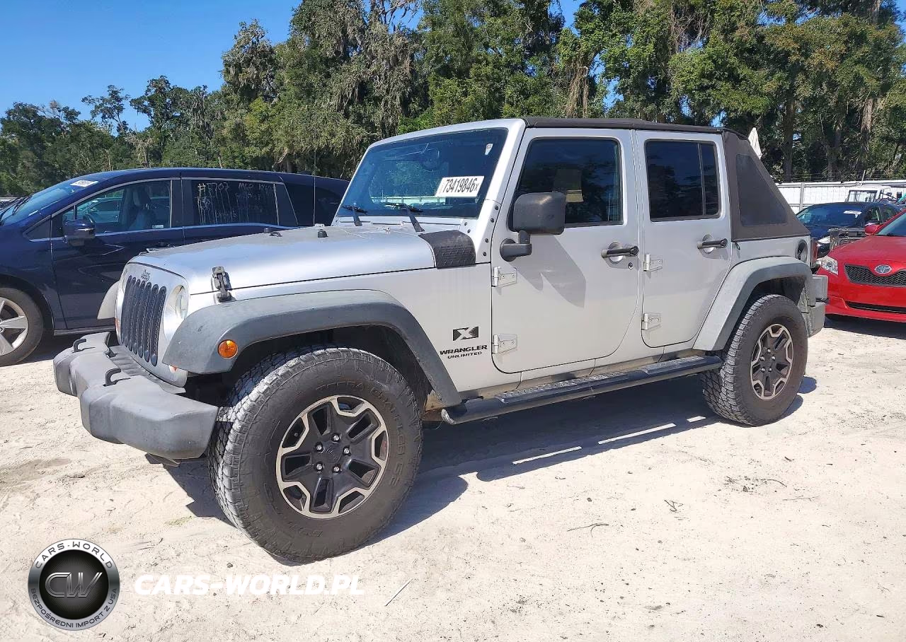 2008 Jeep Wrangler Unlimited X VIN:1J8GB39148L514698 - 1