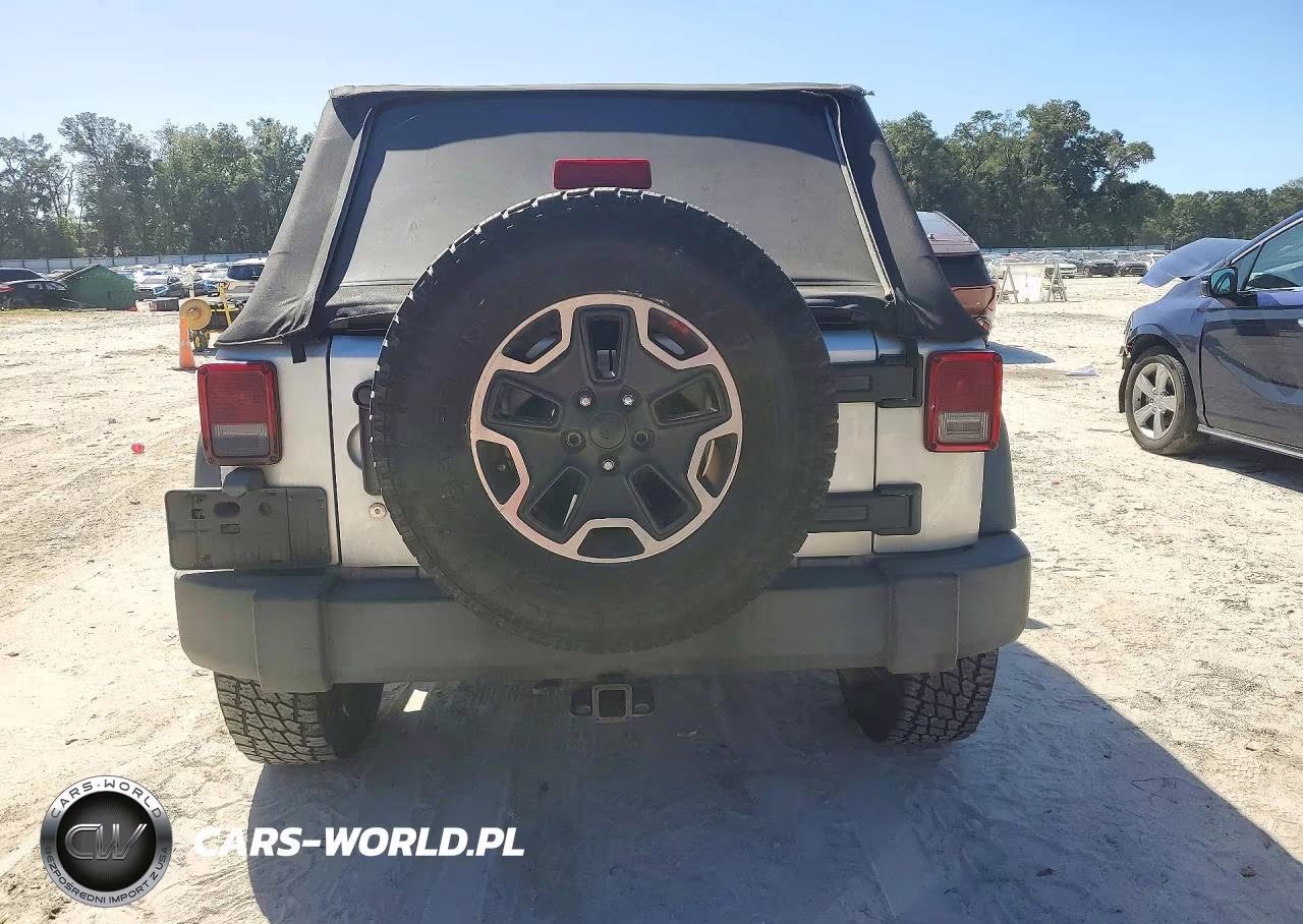 2008 Jeep Wrangler Unlimited X VIN:1J8GB39148L514698 - 6