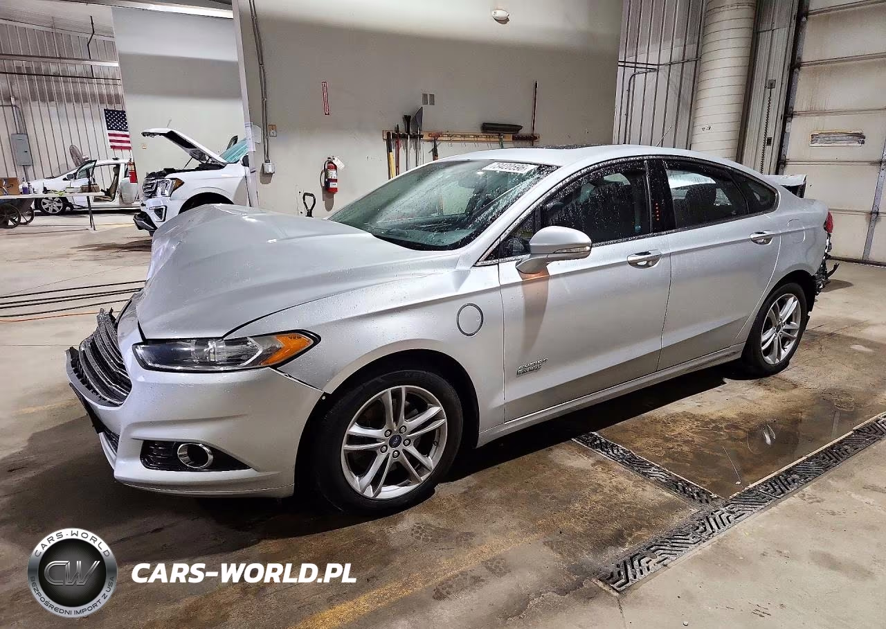 2016 Ford Fusion Titanium Phev VIN:3FA6P0SU2GR266657 - 1