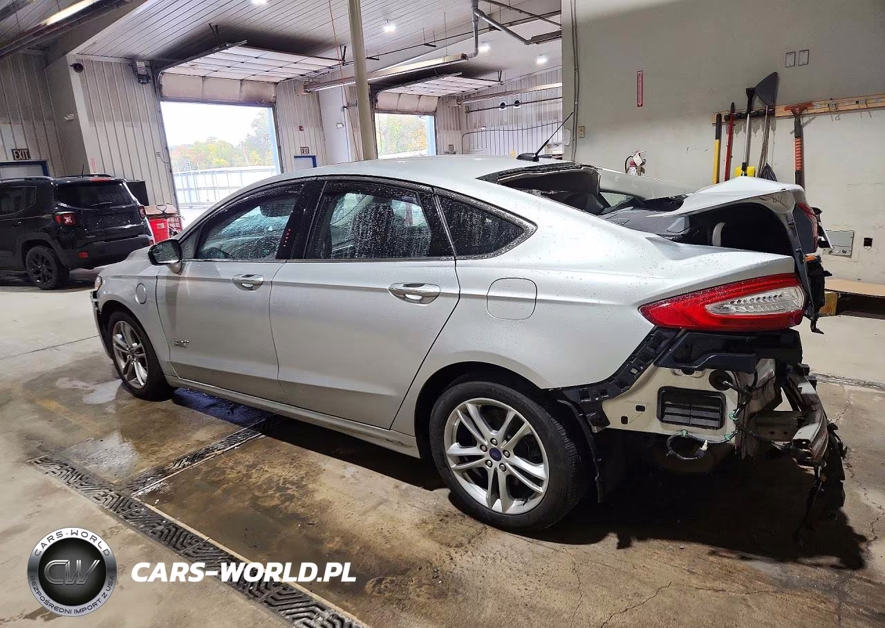 2016 Ford Fusion Titanium Phev VIN:3FA6P0SU2GR266657 - 2