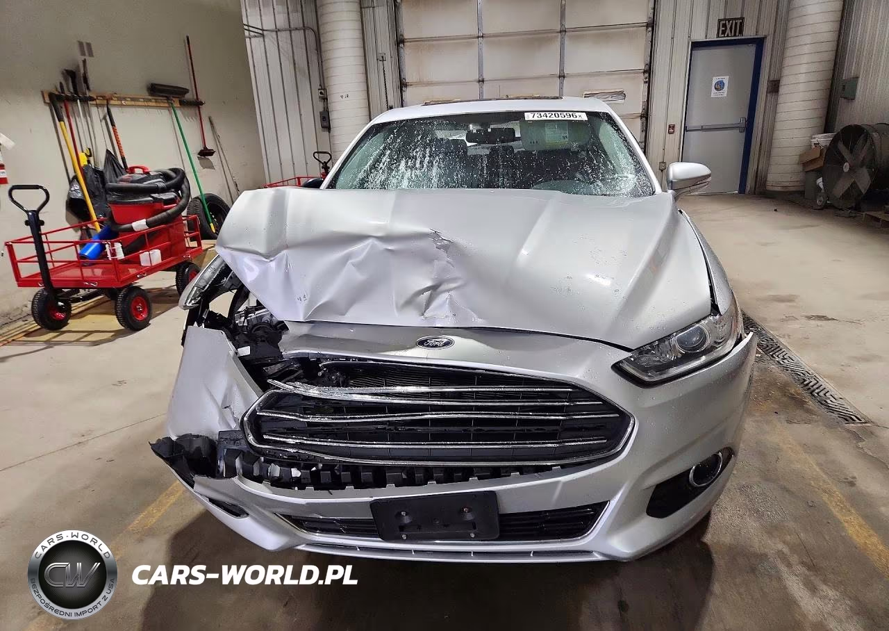 2016 Ford Fusion Titanium Phev VIN:3FA6P0SU2GR266657 - 5