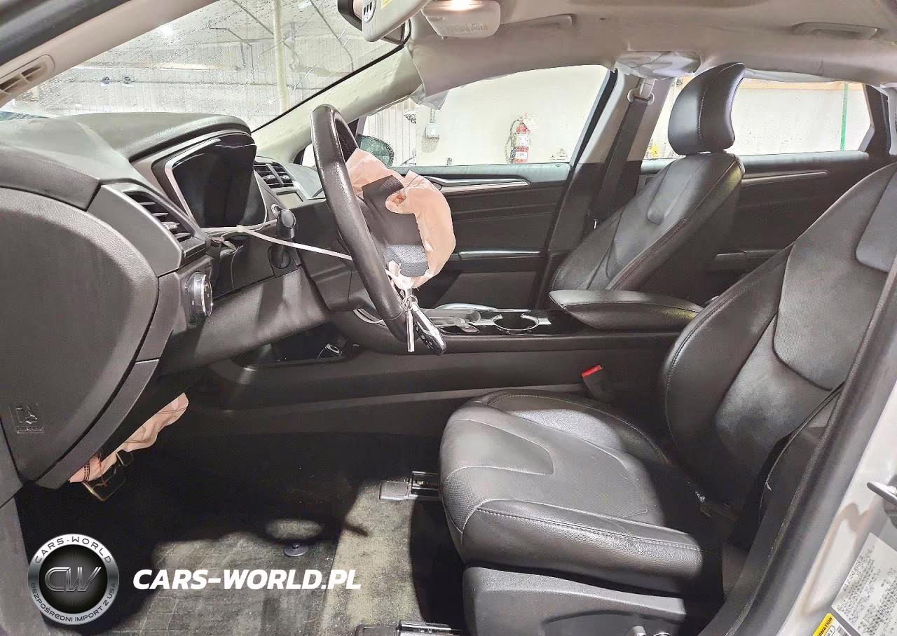 2016 Ford Fusion Titanium Phev VIN:3FA6P0SU2GR266657 - 7