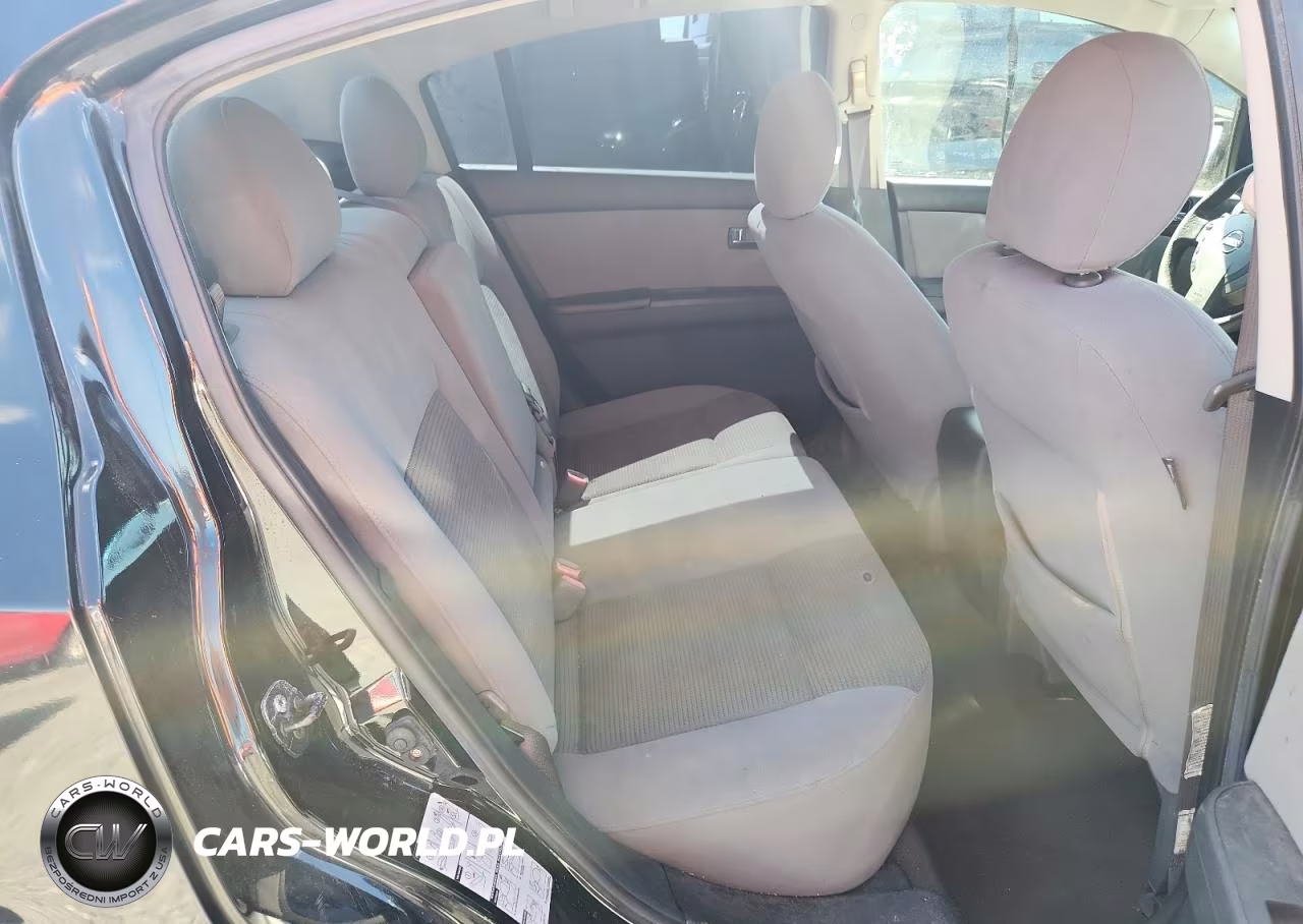 2010 Nissan Sentra 2.0 VIN:3N1AB6AP3AL713012 - 10