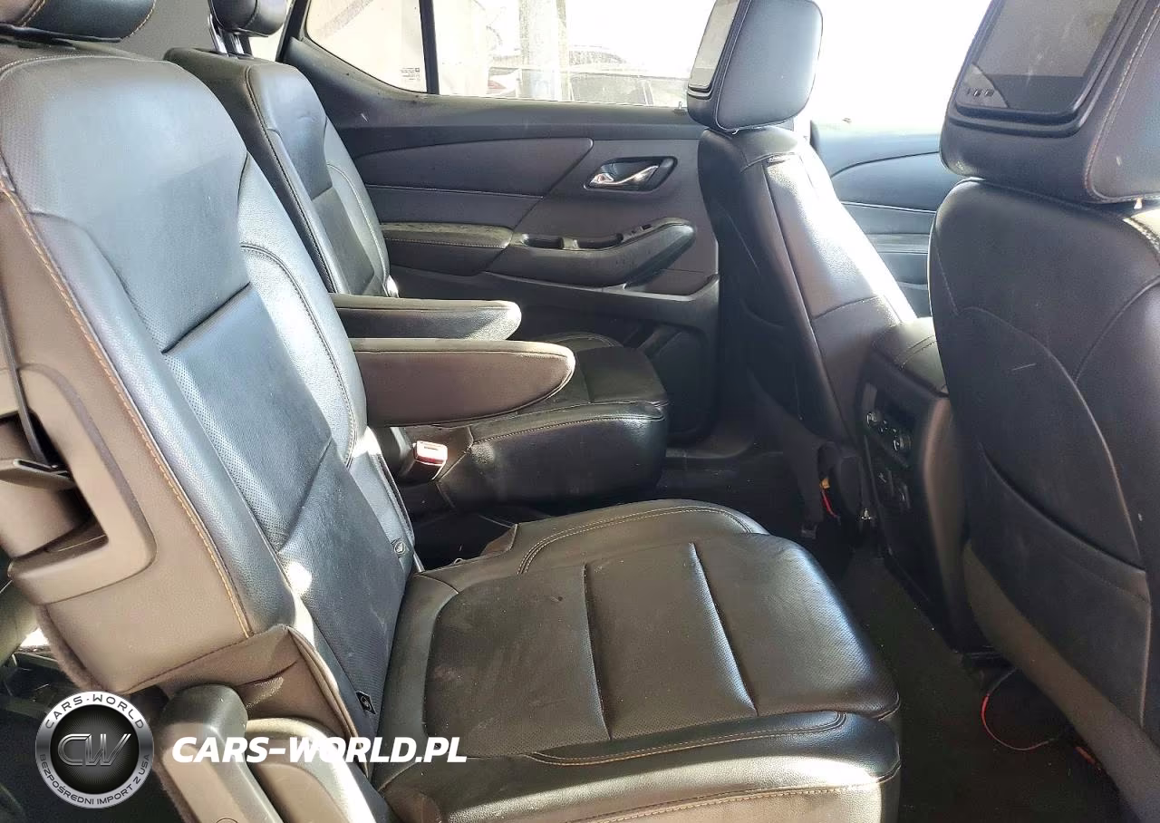2018 Chevrolet Traverse Premier VIN:1GNERKKW0JJ242590 - 11