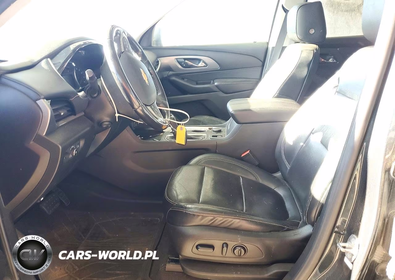 2018 Chevrolet Traverse Premier VIN:1GNERKKW0JJ242590 - 7