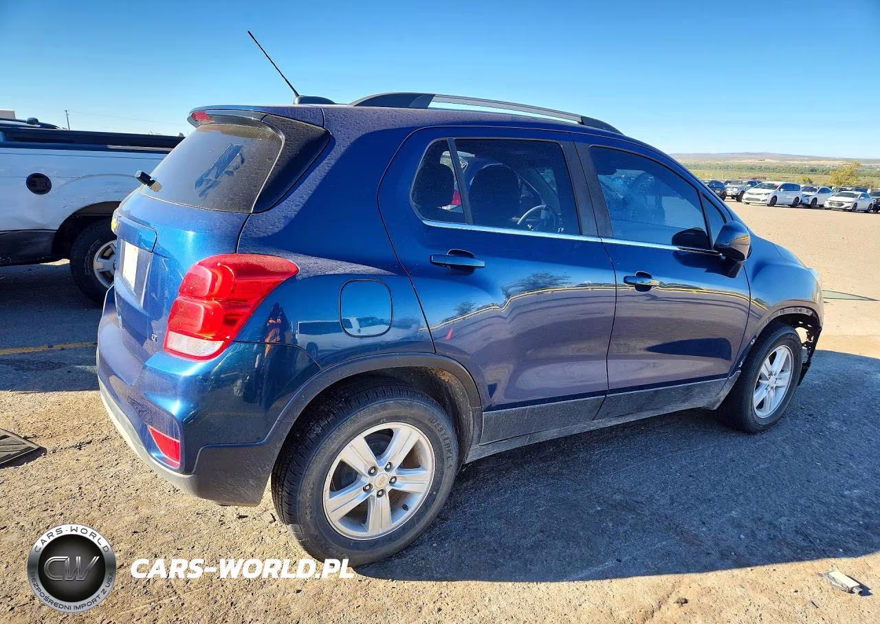2020 Chevrolet Trax 1Lt VIN:KL7CJLSB7LB334400 - 3