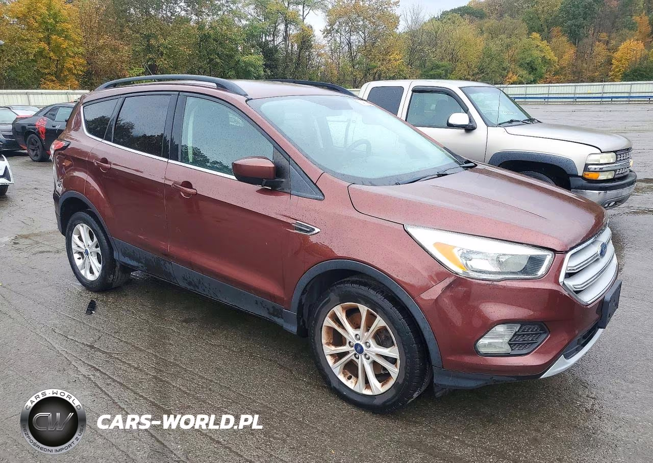 2018 Ford Escape Se VIN:1FMCU9GD0JUC25989 - 4