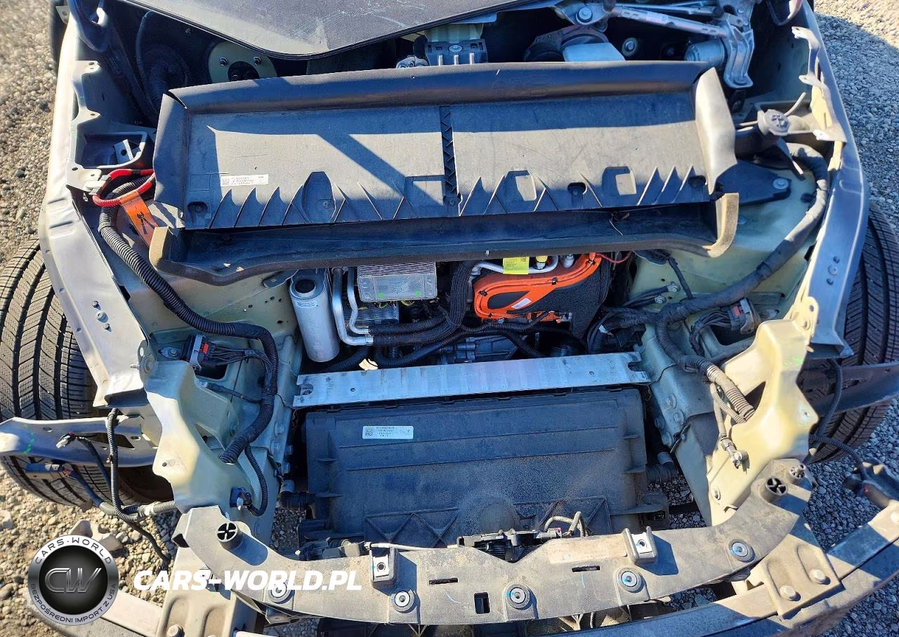 2023 Tesla Model Y VIN:7SAYGAEE8PF687431 - 11