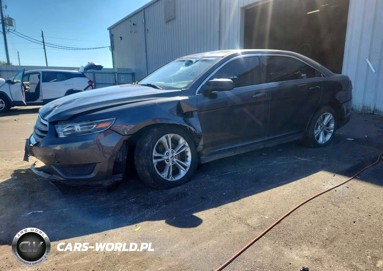 2018 Ford Taurus Se – zdjęcie 1 z 12