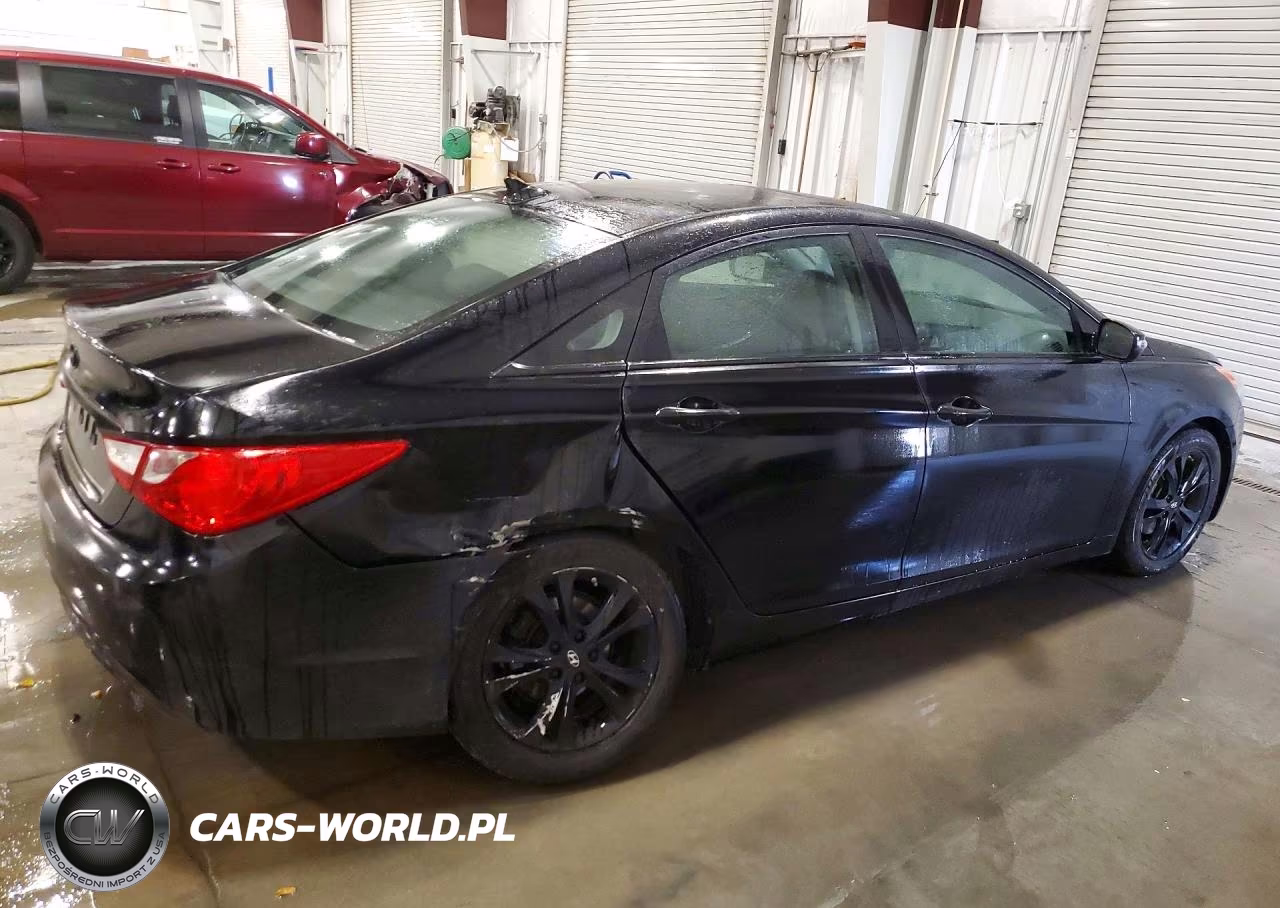 2011 Hyundai Sonata Limited VIN:5NPEC4AC5BH228191 - 3