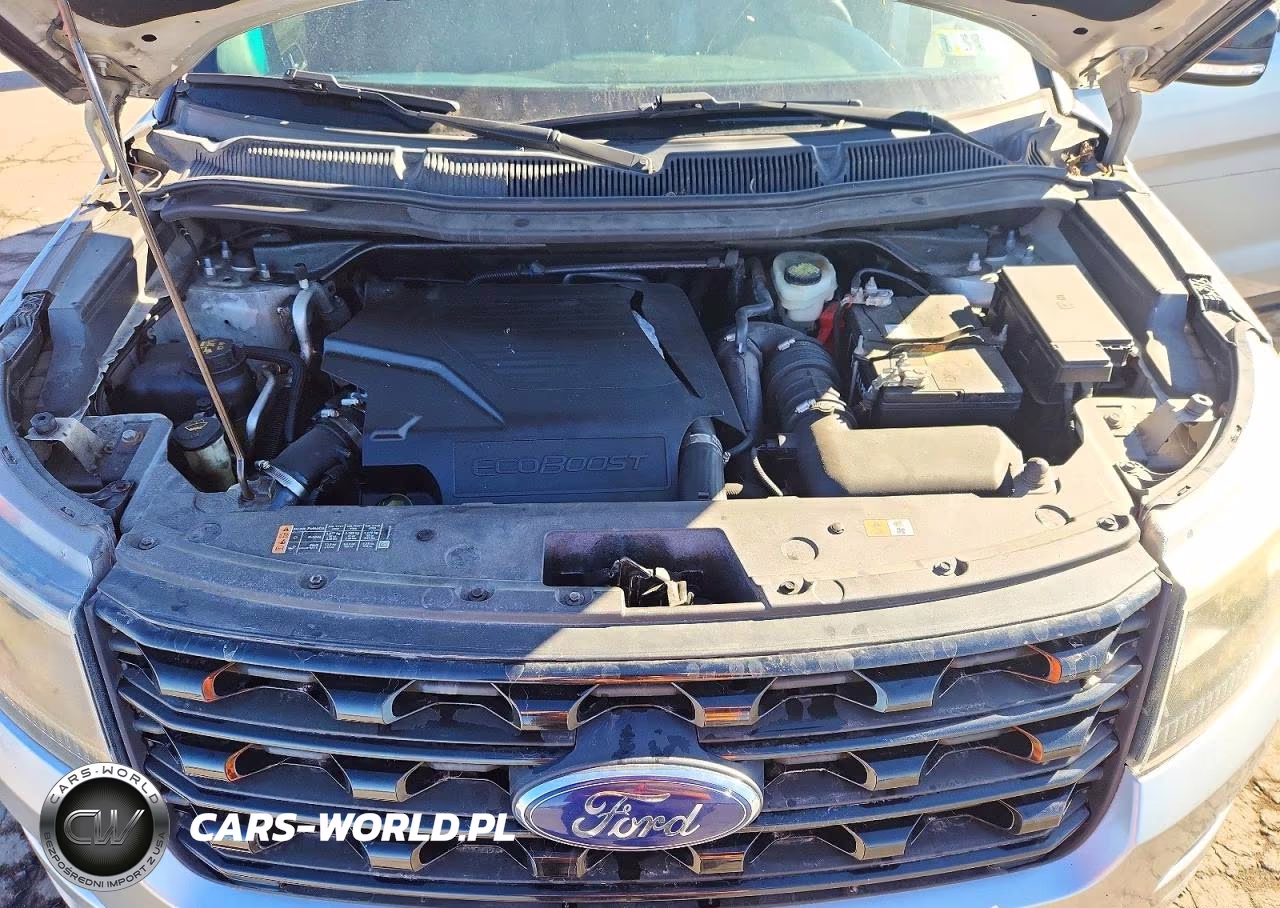 2017 Ford Explorer Sport VIN:1FM5K8GT6HGA53136 - 12