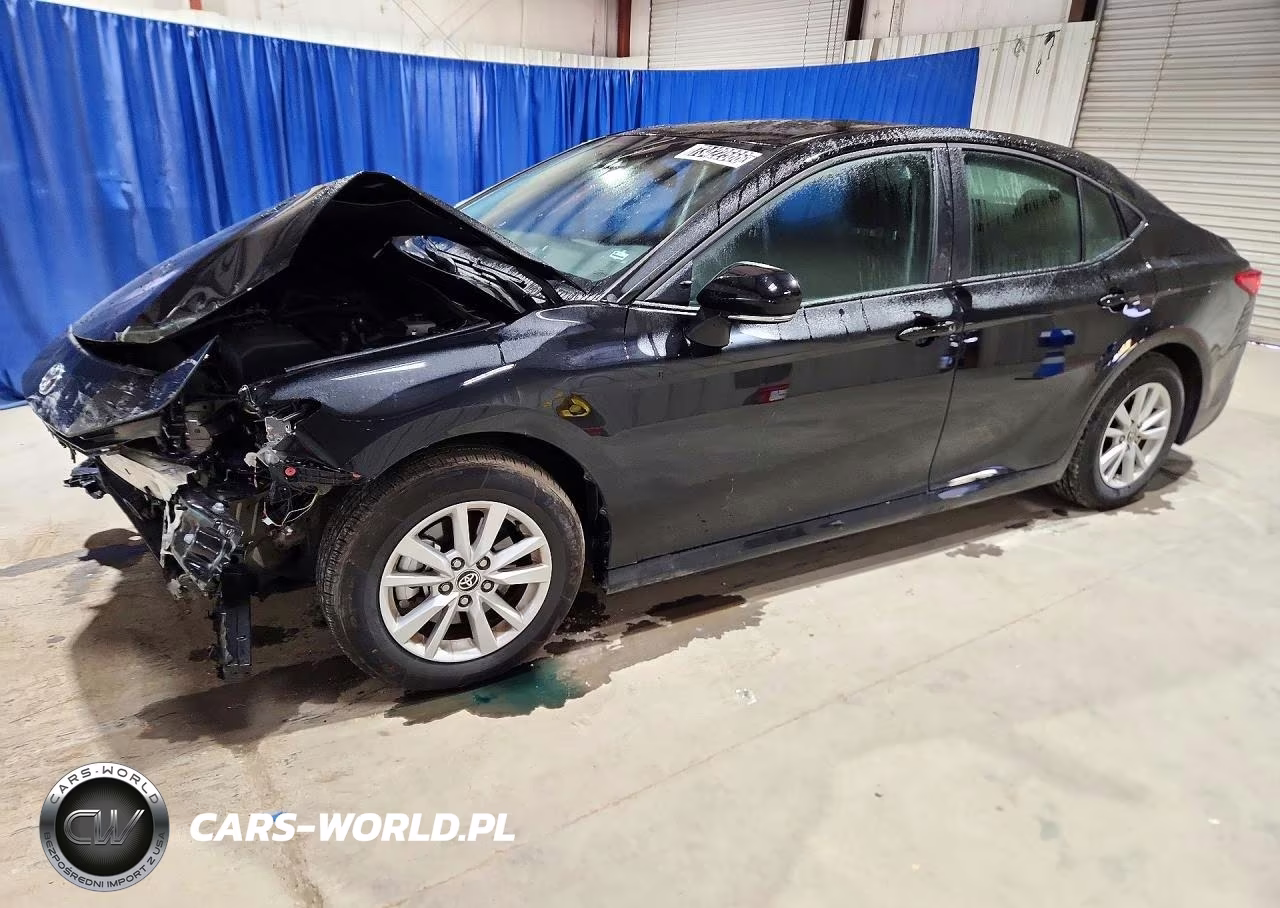 2026 Toyota Camry Le – zdjęcie 1 z 12