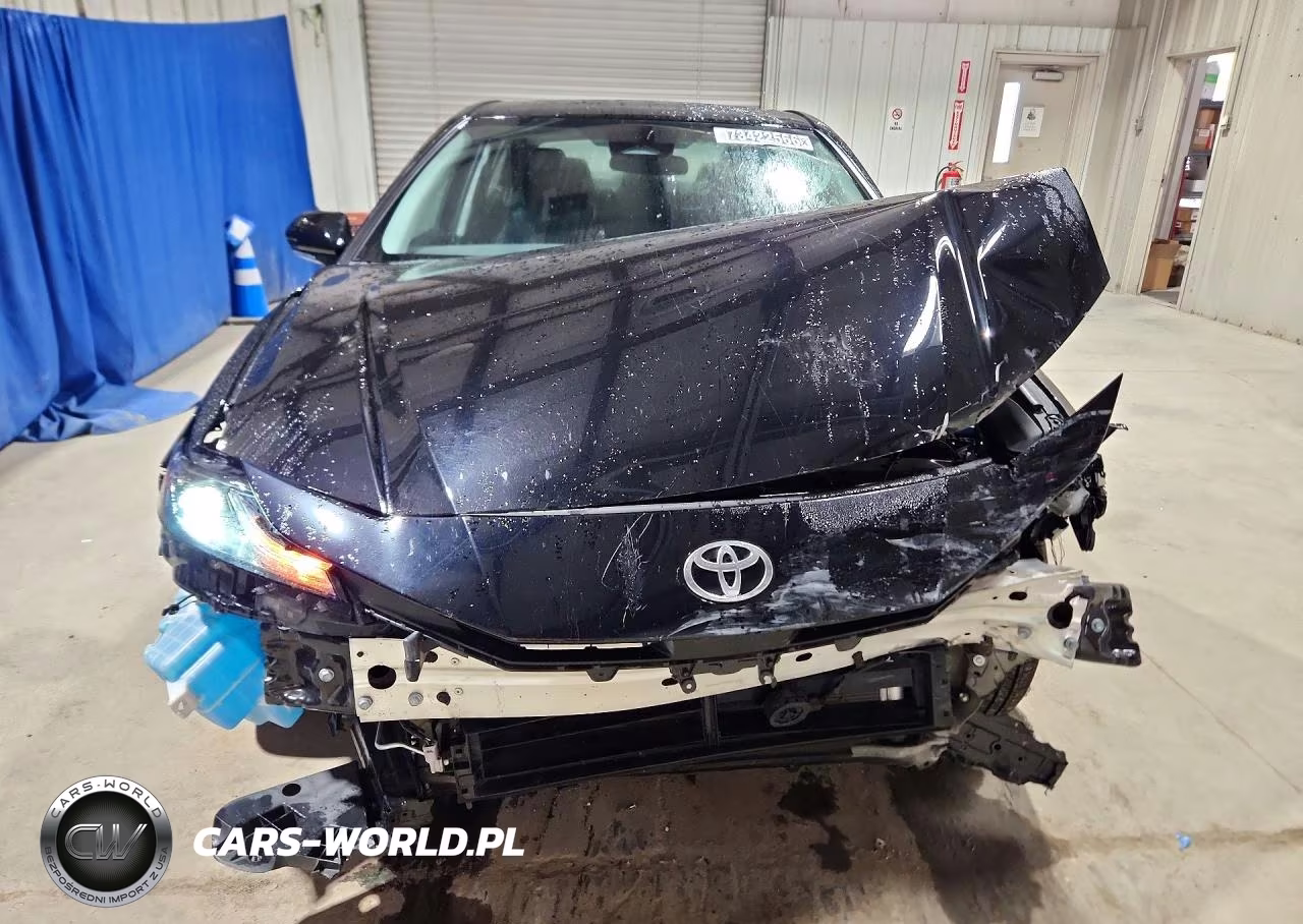 2026 Toyota Camry Le VIN:4T1DAACK3TU266123 - 5