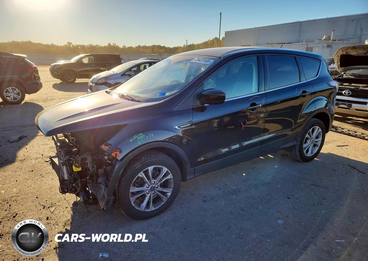 2017 Ford Escape Se VIN:1FMCU9GD5HUB26708 - 1