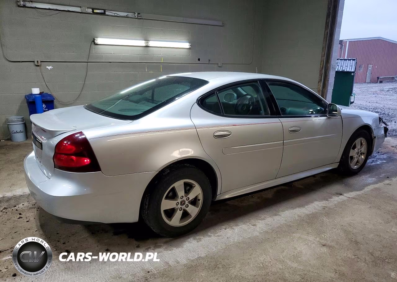 2005 Pontiac Grand Prix VIN:2G2WP522551284369 - 3