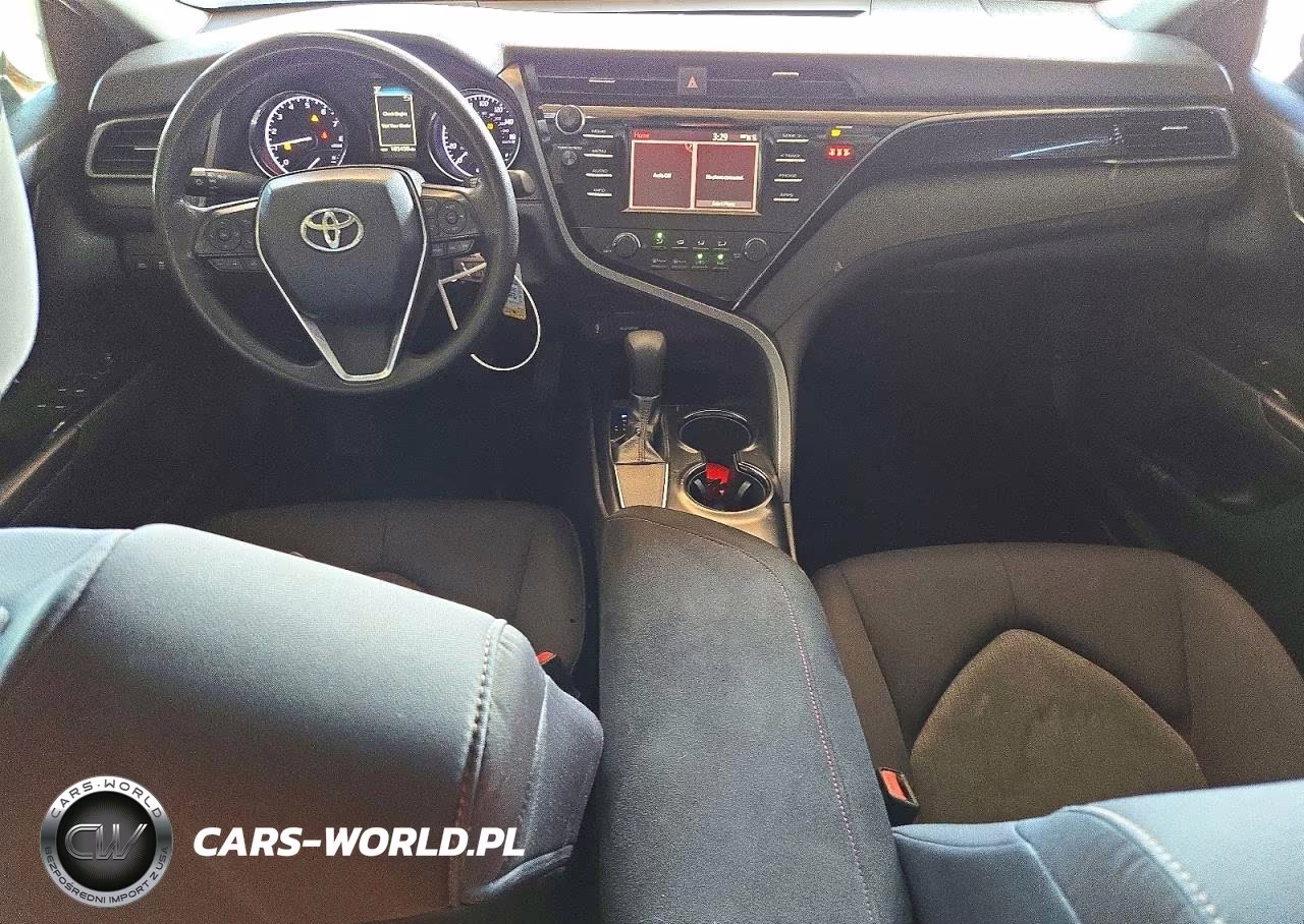 2019 Toyota Camry Le VIN:4T1B11HK2KU245018 - 8