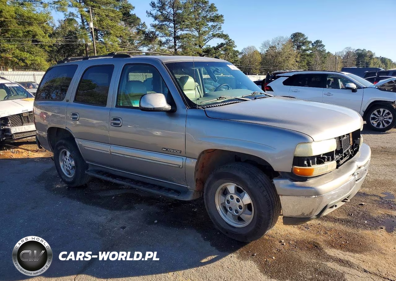 2002 Chevrolet Tahoe C1500 VIN:1GNEC13Z82J273477 - 4
