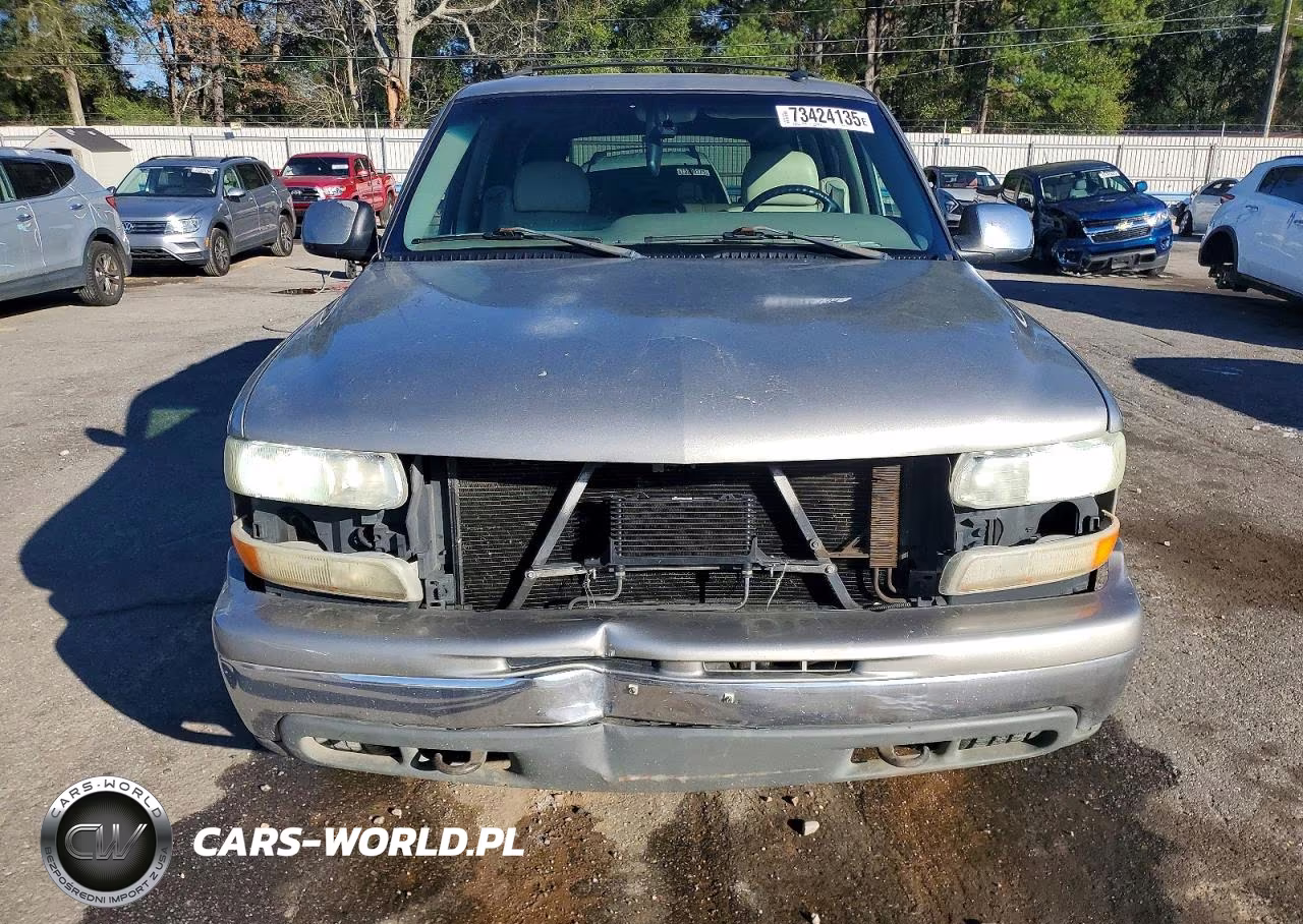 2002 Chevrolet Tahoe C1500 VIN:1GNEC13Z82J273477 - 5