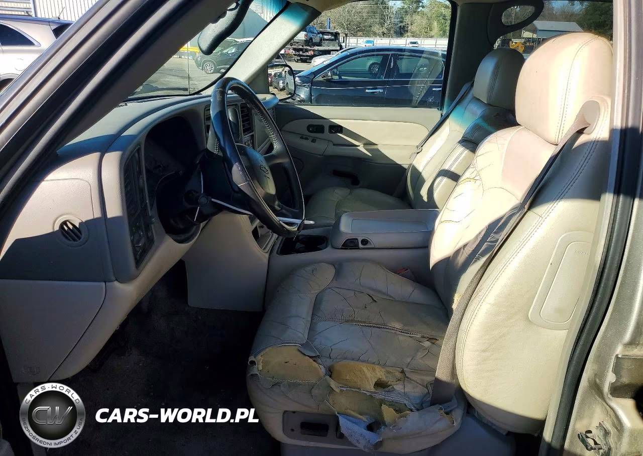 2002 Chevrolet Tahoe C1500 VIN:1GNEC13Z82J273477 - 7
