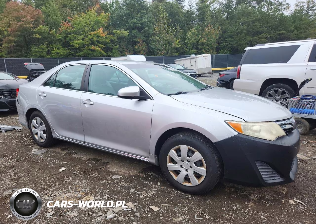 2012 Toyota Camry Le VIN:4T1BF1FK6CU131738 - 4