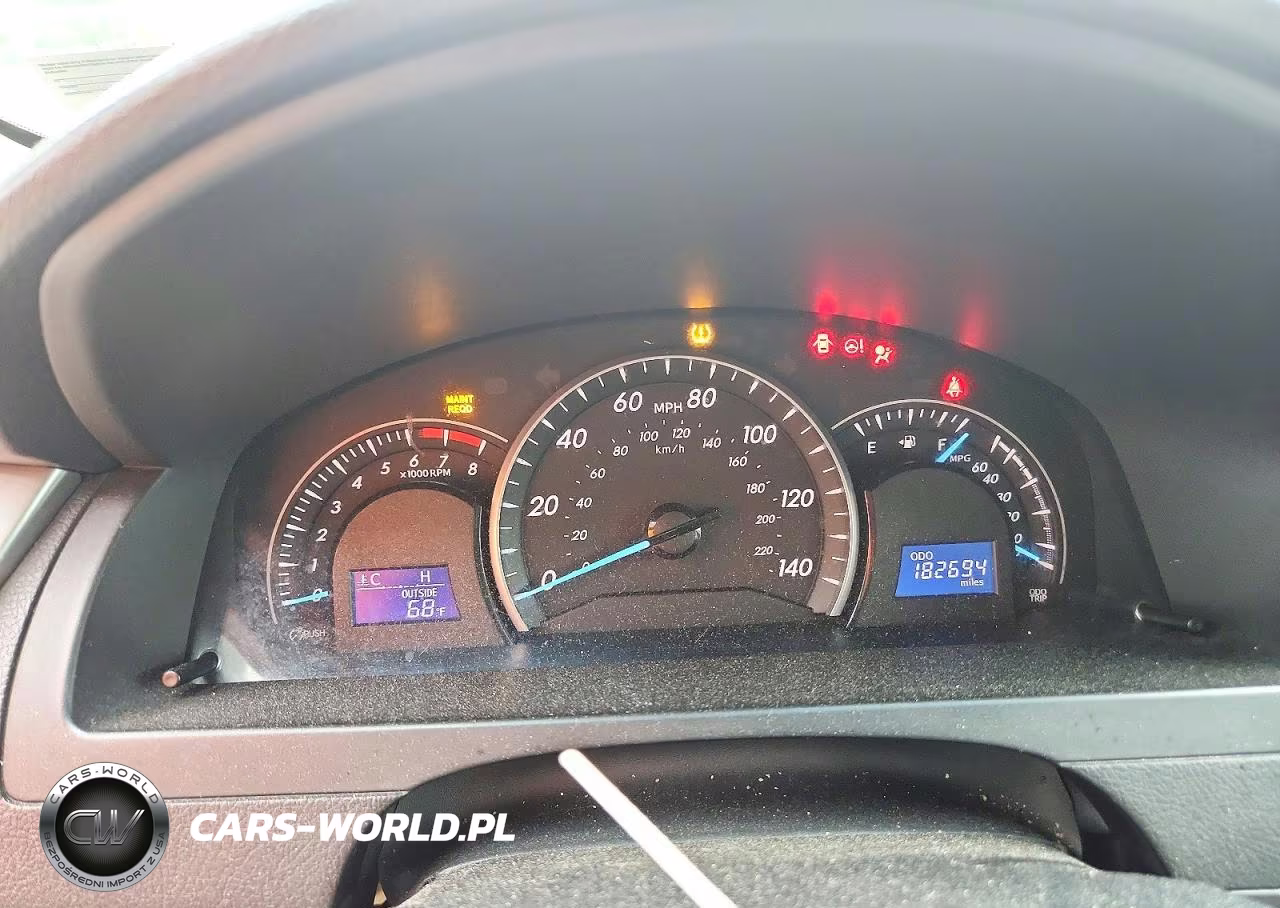 2012 Toyota Camry Le VIN:4T1BF1FK6CU131738 - 9