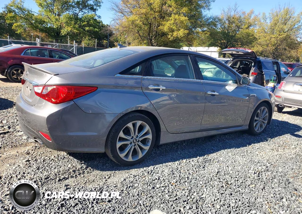 2014 Hyundai Sonata Se VIN:5NPEC4AC3EH847134 - 3