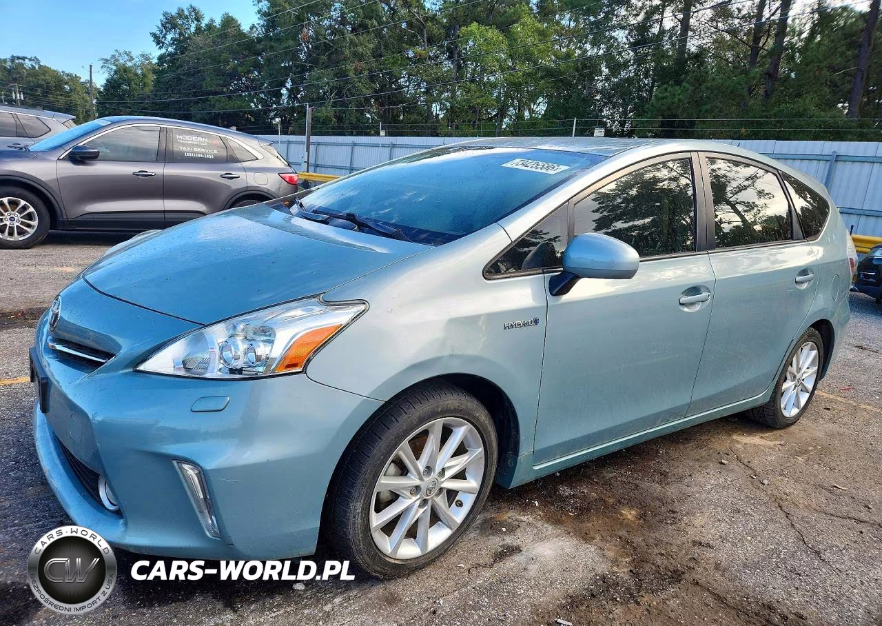 2014 Toyota Prius V Five