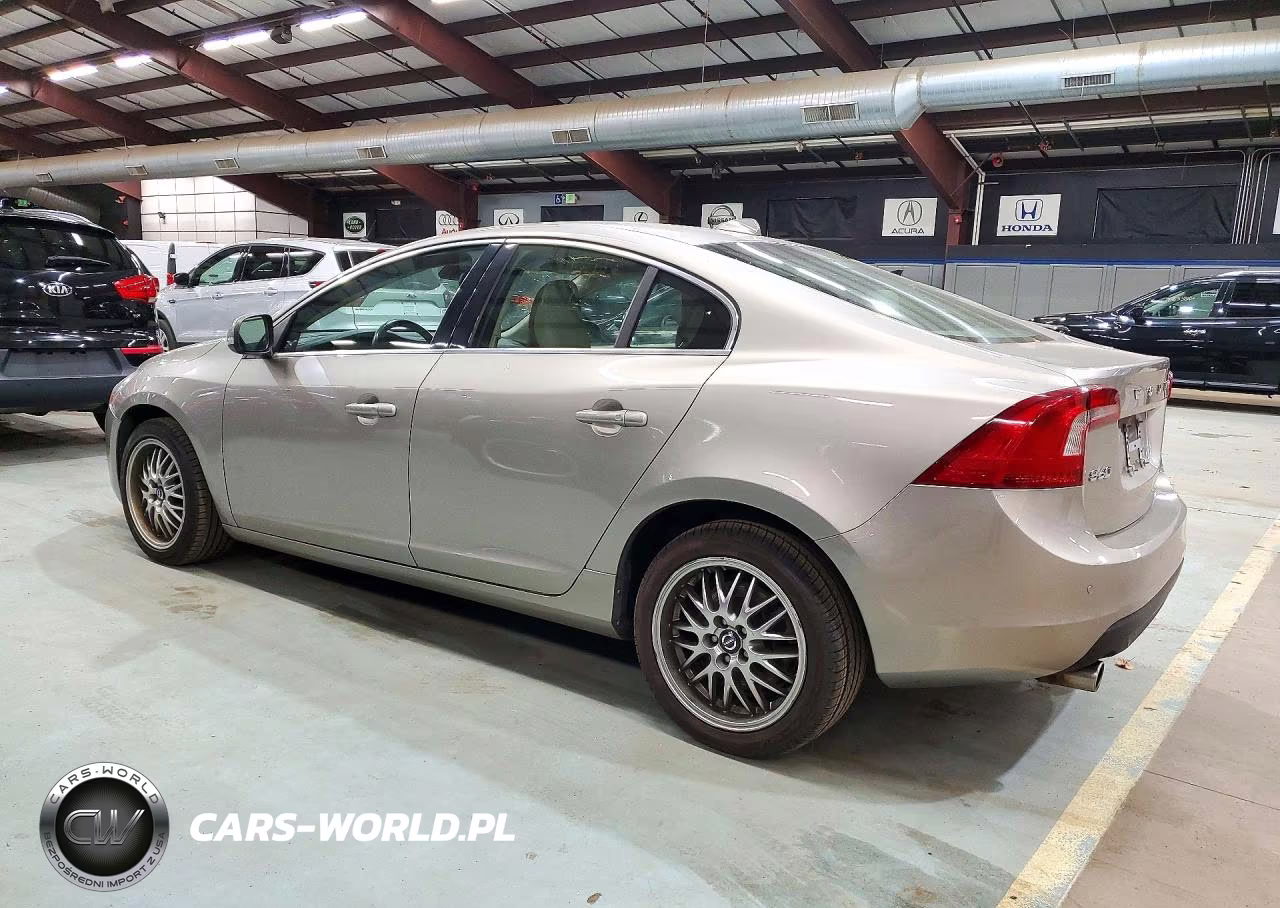2013 Volvo S60 T5 VIN:YV1612FH2D2177413 - 2