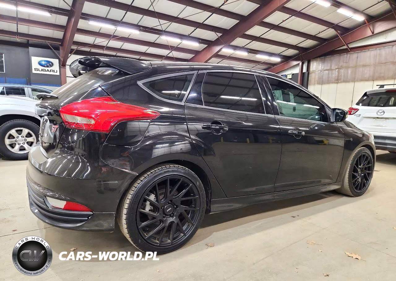 2017 Ford Focus St VIN:1FADP3L96HL311196 - 3