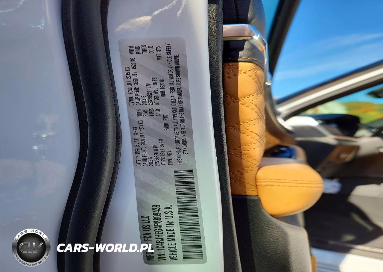 2023 Jeep Grand Cherokee Summit VIN:1C4RJHEG4P8809439 - 13