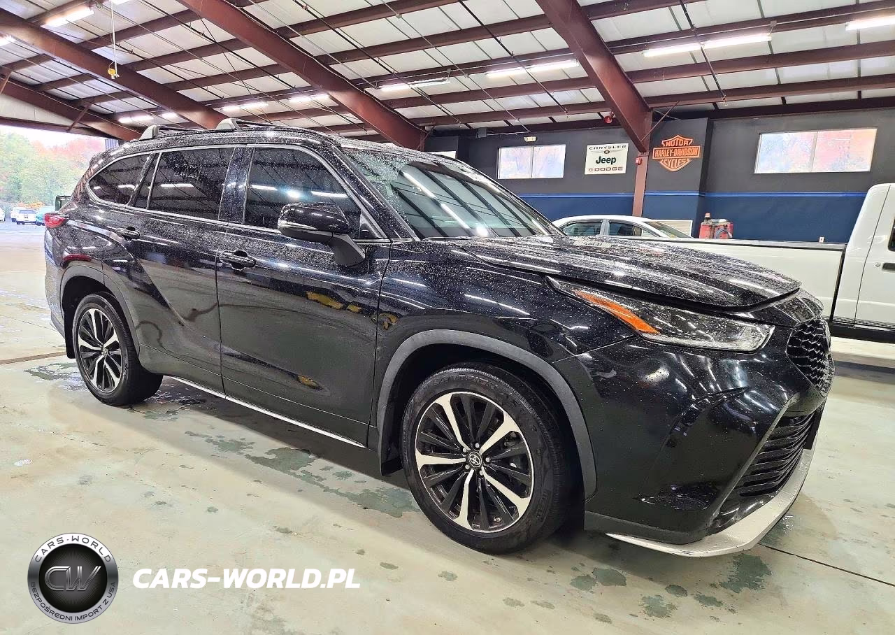2022 Toyota Highlander Xse VIN:5TDLZRBHXNS223726 - 4