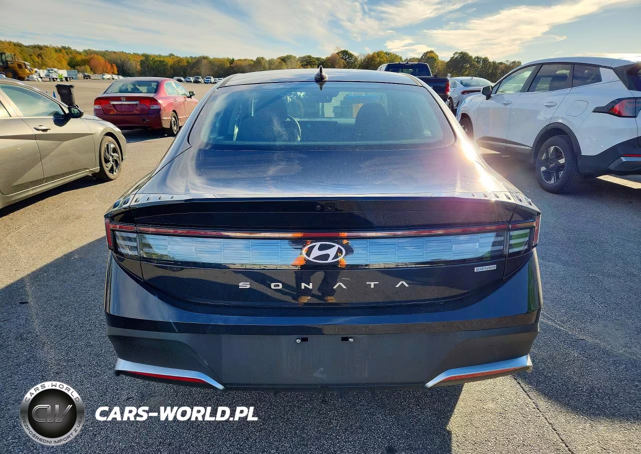 2026 Hyundai Sonata Hybrid Blue VIN:KMHL24JJ1TA170593 - 6