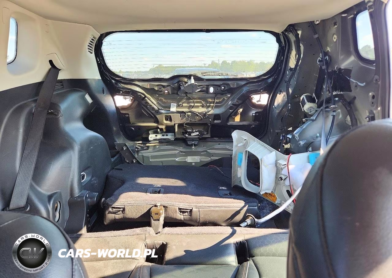 2020 Jeep Compass Latitude VIN:3C4NJCBB3LT224535 - 10