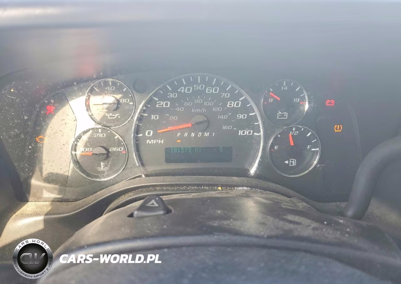 2014 Chevrolet Express G2500 VIN:1GCWGGFA7E1145519 - 9
