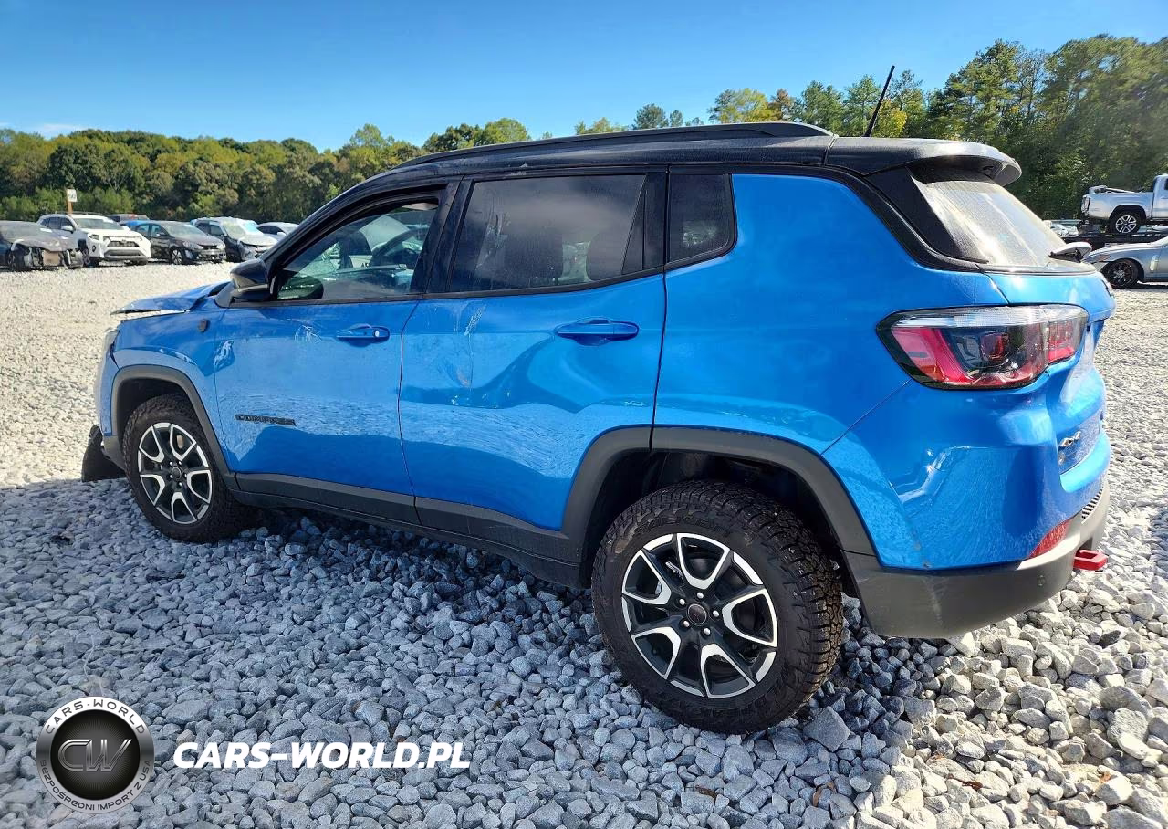 2026 Jeep Compass Trailhawk VIN:3C4NJDDN4TT173995 - 2