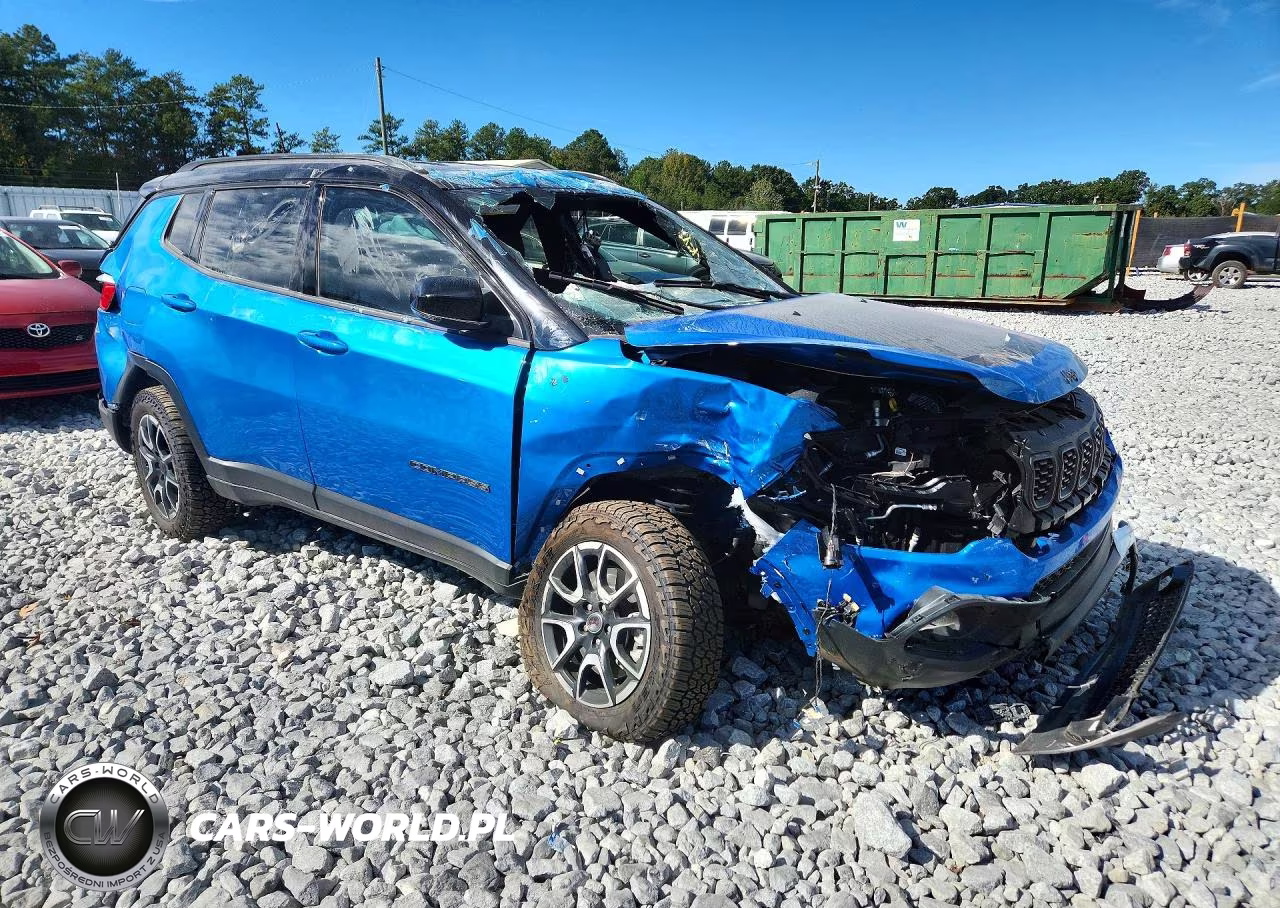 2026 Jeep Compass Trailhawk VIN:3C4NJDDN4TT173995 - 4
