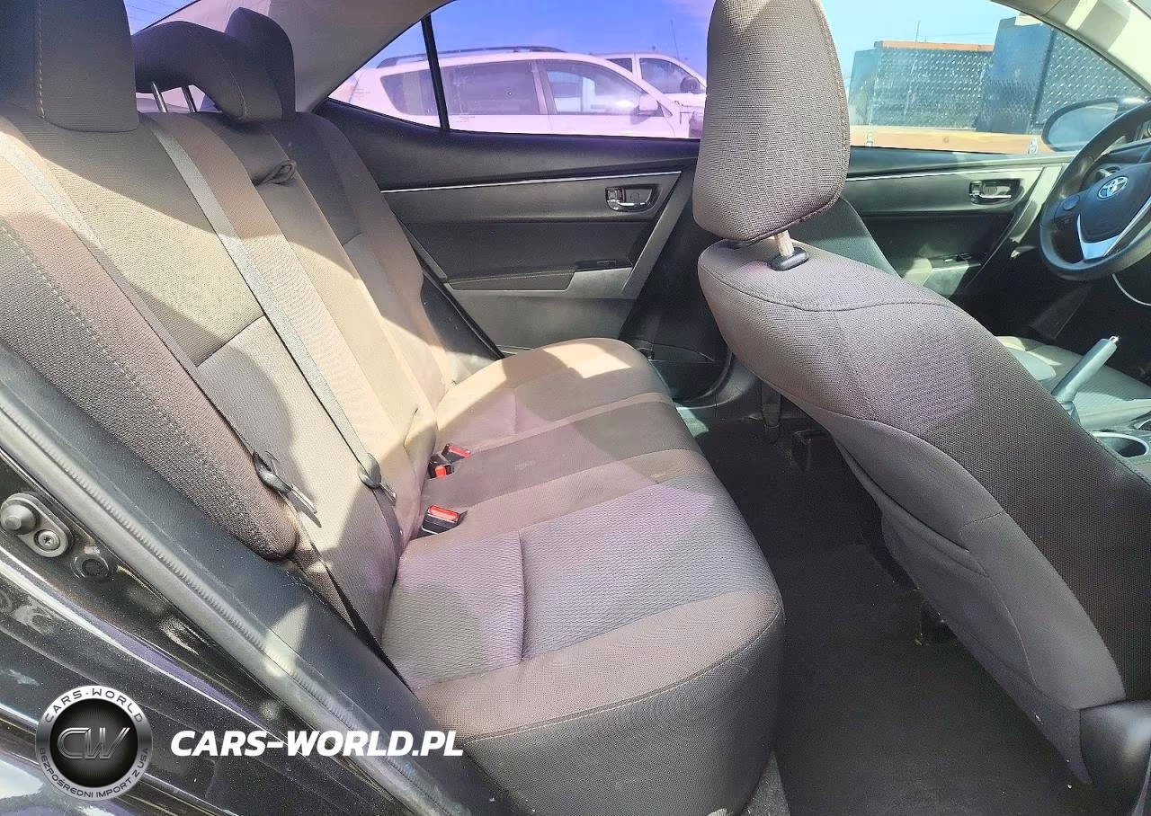 2017 Toyota Corolla Le VIN:2T1BURHE0HC928295 - 10
