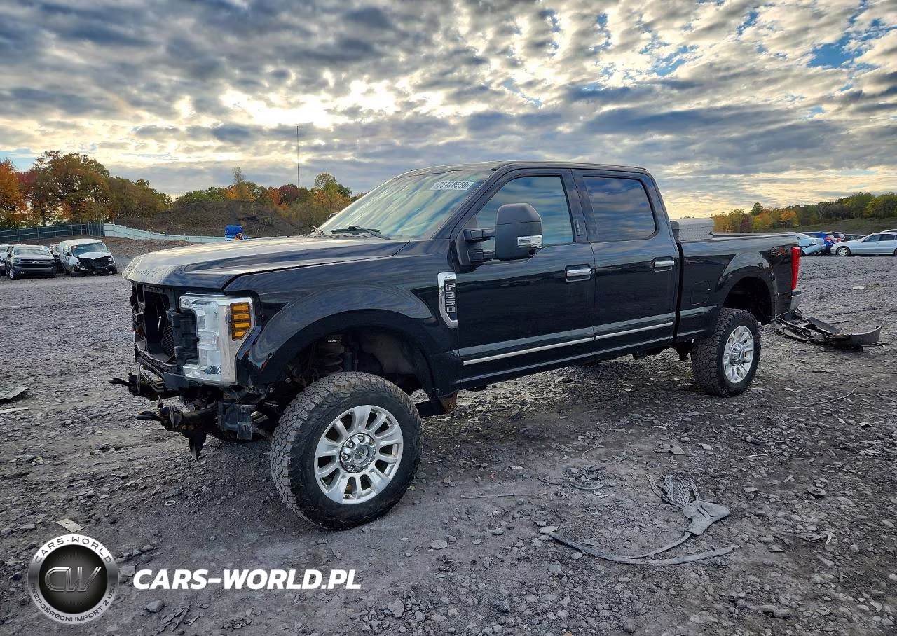 2018 Ford F250 Super Duty VIN:1FT7W2B60JEC44102 - 1