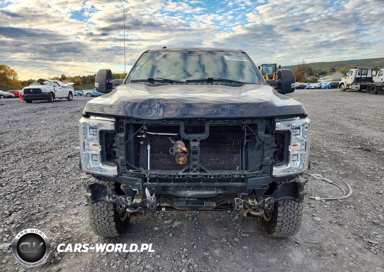 2018 Ford F250 Super Duty VIN:1FT7W2B60JEC44102 - 5