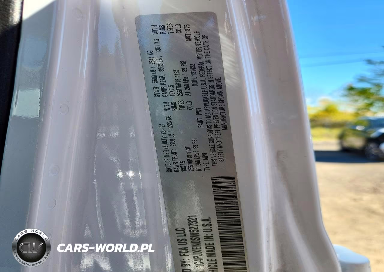 2025 Jeep Wrangler Sahara VIN:1C4PJXEN0SW527321 - 13