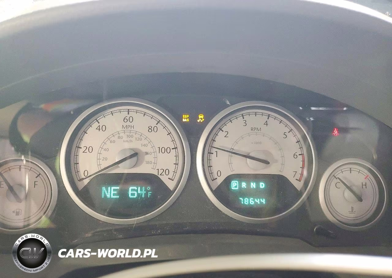 2008 Chrysler Town & Country Limited VIN:2A8HR64X88R776566 - 9
