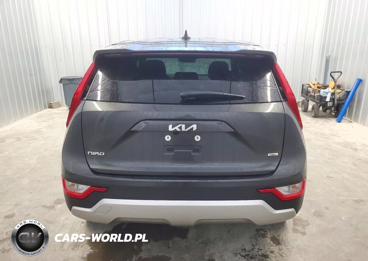 2026 Kia Niro Lx VIN:KNDCP3LE7T5335703 - 6