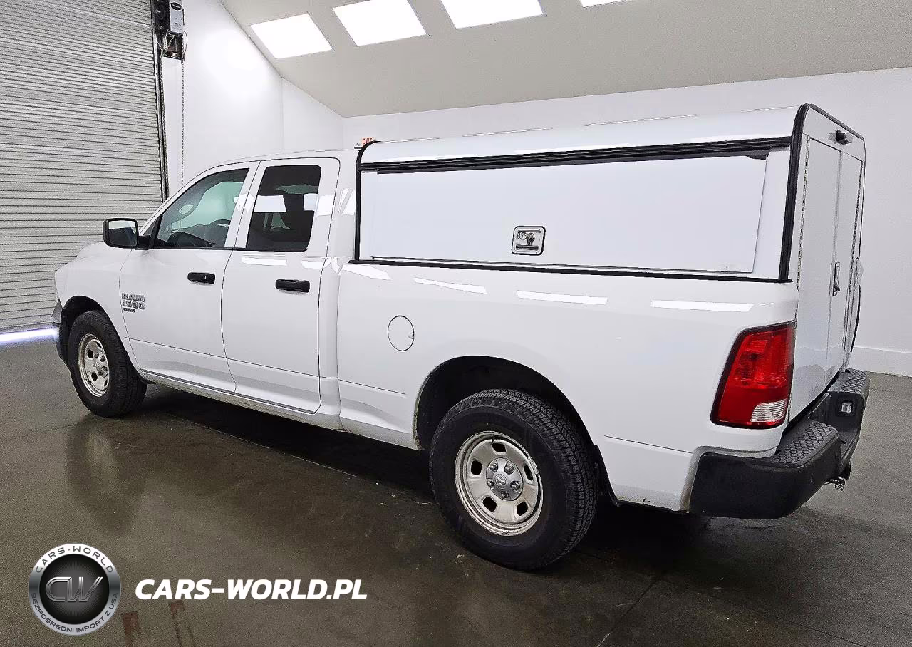 2021 Ram 1500 Classic Tradesman VIN:1C6RR6FG1MS563046 - 2