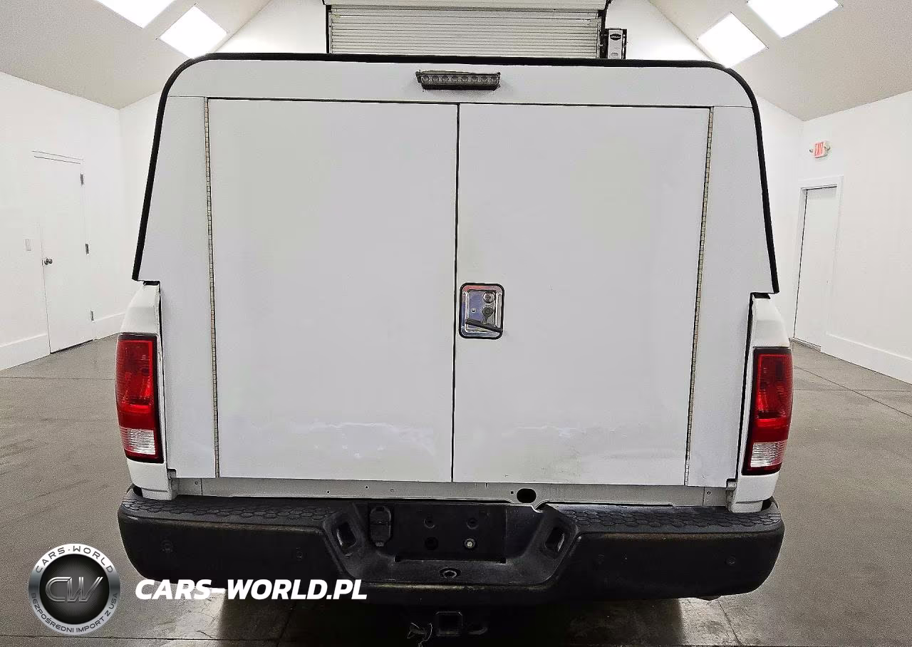 2021 Ram 1500 Classic Tradesman VIN:1C6RR6FG1MS563046 - 6