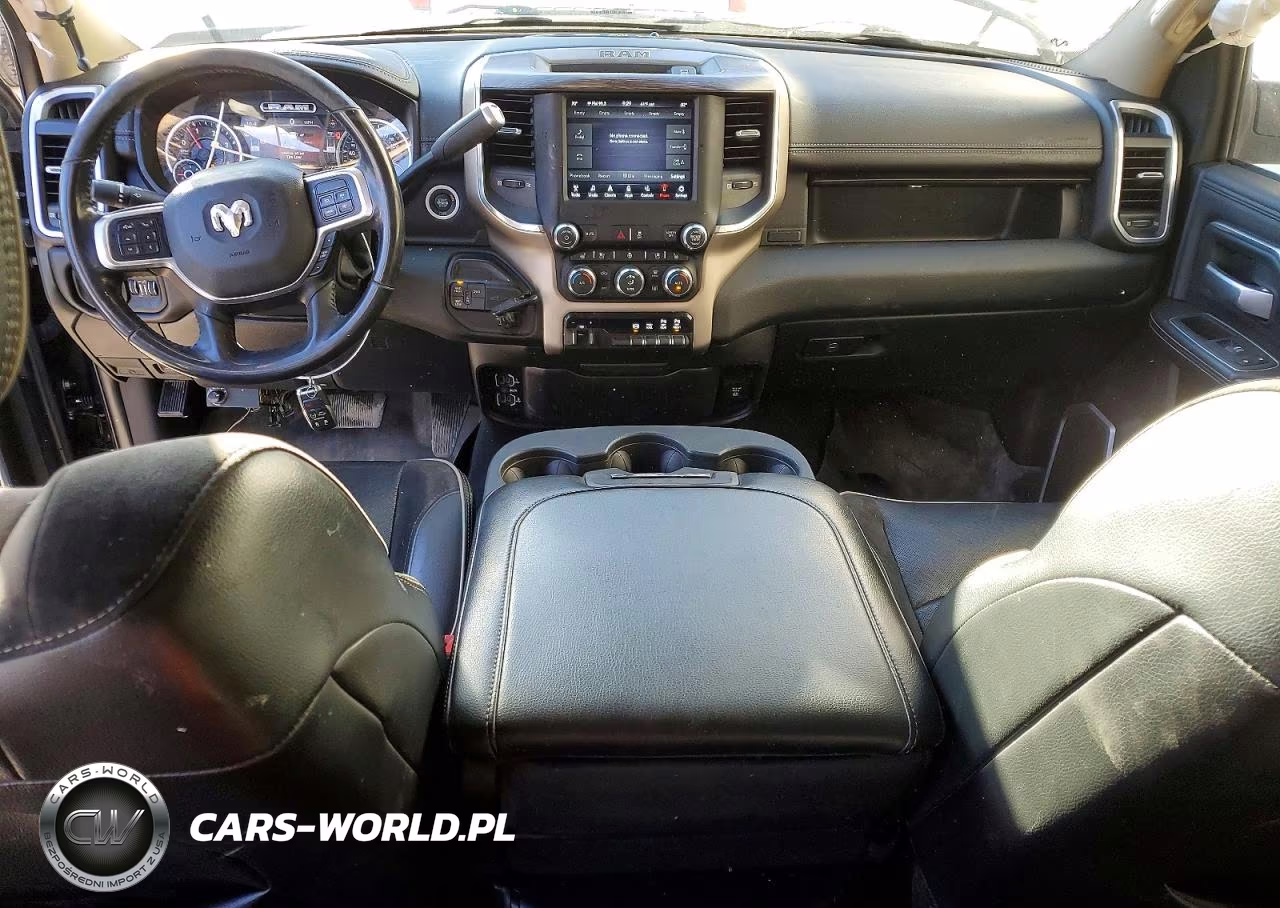 2021 Ram 2500 Laramie VIN:3C6UR5NL3MG515591 - 8